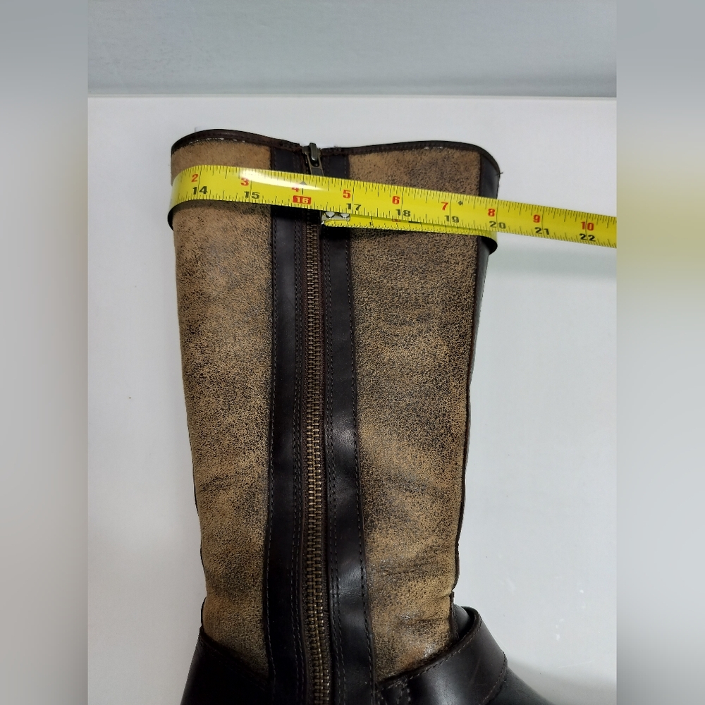 UGG Australia Chancery Water Resistant Shearling Lines Brown Leather Boots S 7.5 - Picture 16 of 16
